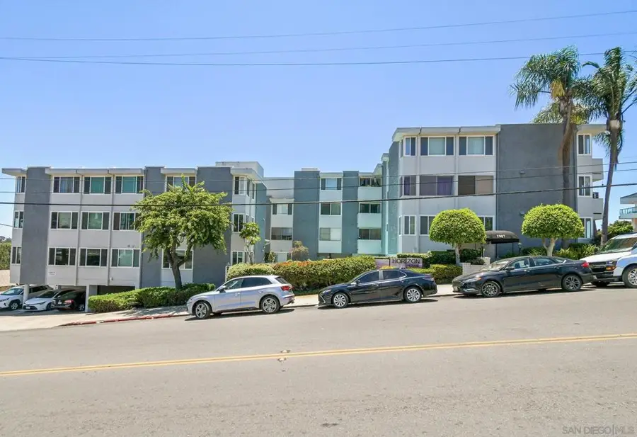 1907 Robinson Ave #304, San Diego, CA 92104 - #2