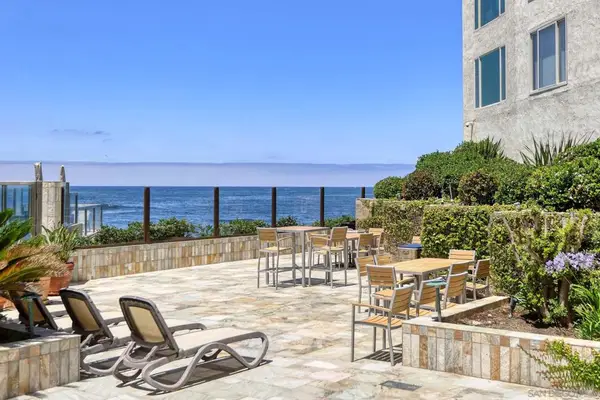 220 Coast Blvd #1B, La Jolla, CA 92037