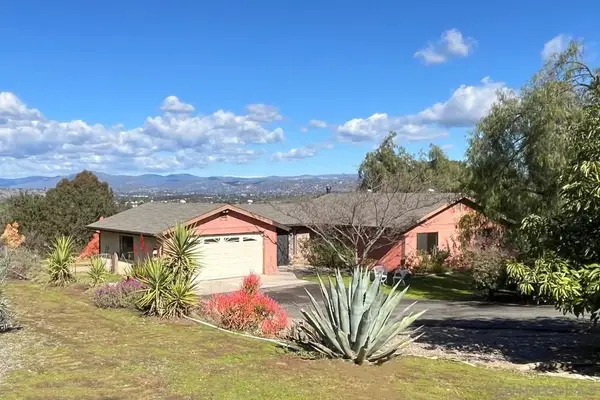 19462 Split Rock Rd, Ramona, CA 92065