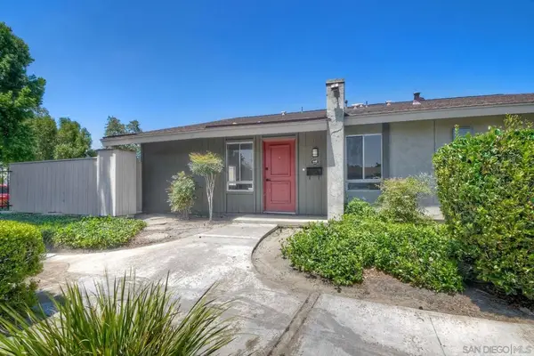 440 Parkside Dr, Oceanside, CA 92058