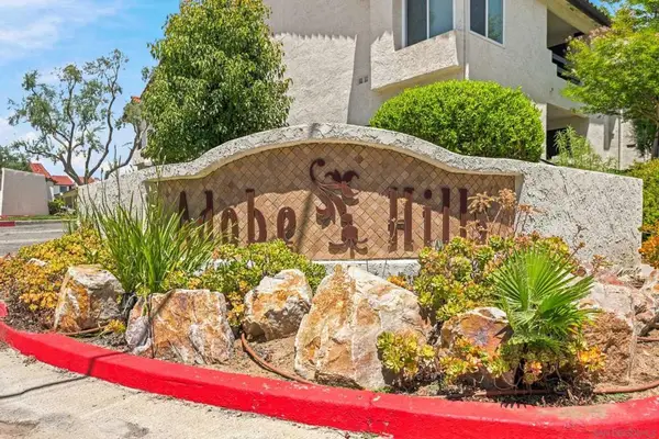 2425 Cranston Drive #10, Escondido, CA 92025