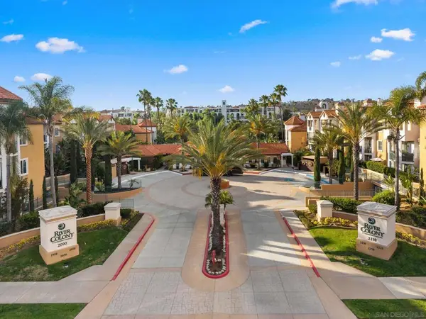 2250 Camino De La Reina #202, San Diego, CA 92108