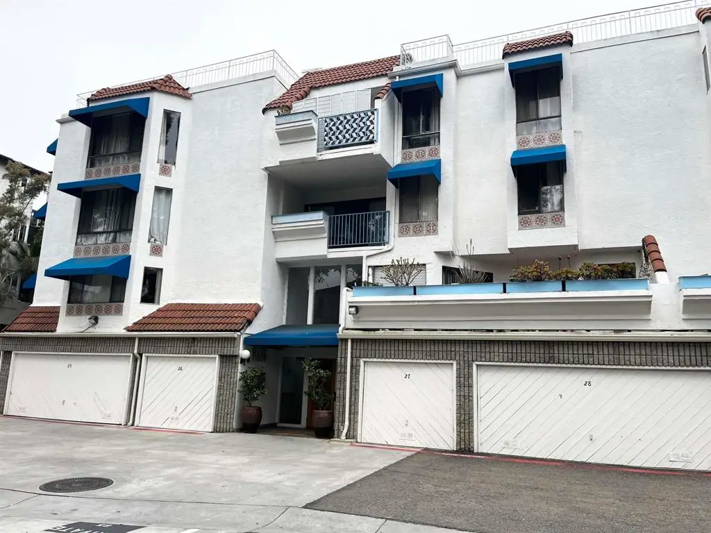 8332 Regents Rd #1F, San Diego, CA 92122 - #1