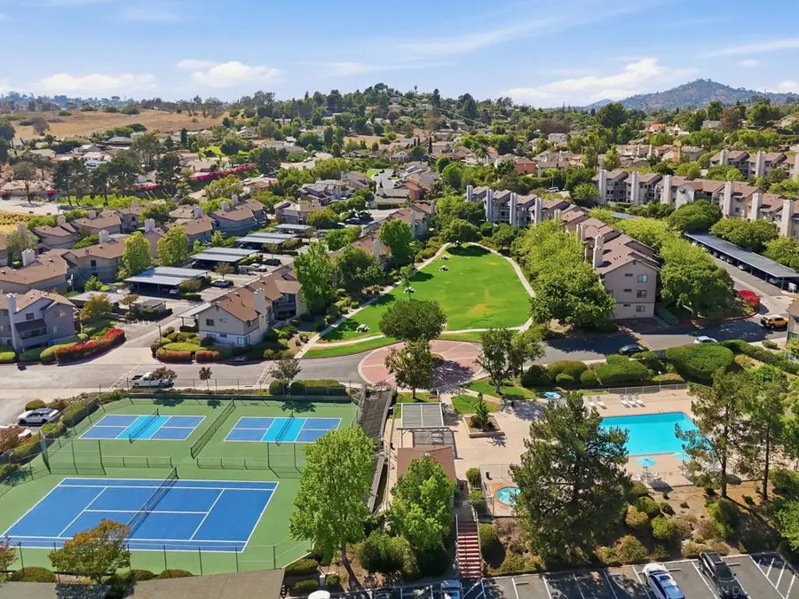 3003 Blue Oak Ct, Spring Valley, CA 91978 - #2