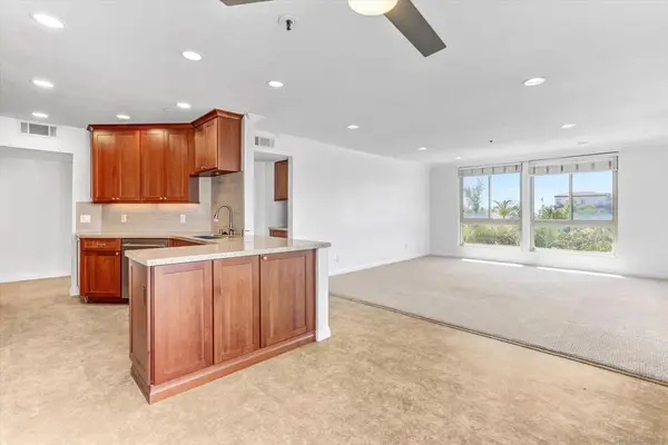 Address Withheld By Seller, San Diego, CA 92104
