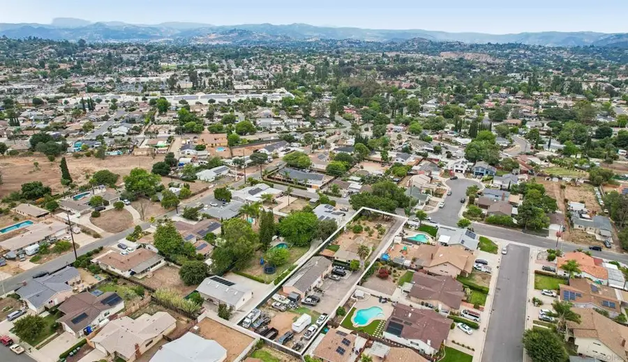 1935 Miller, Escondido, CA 92025 - #2