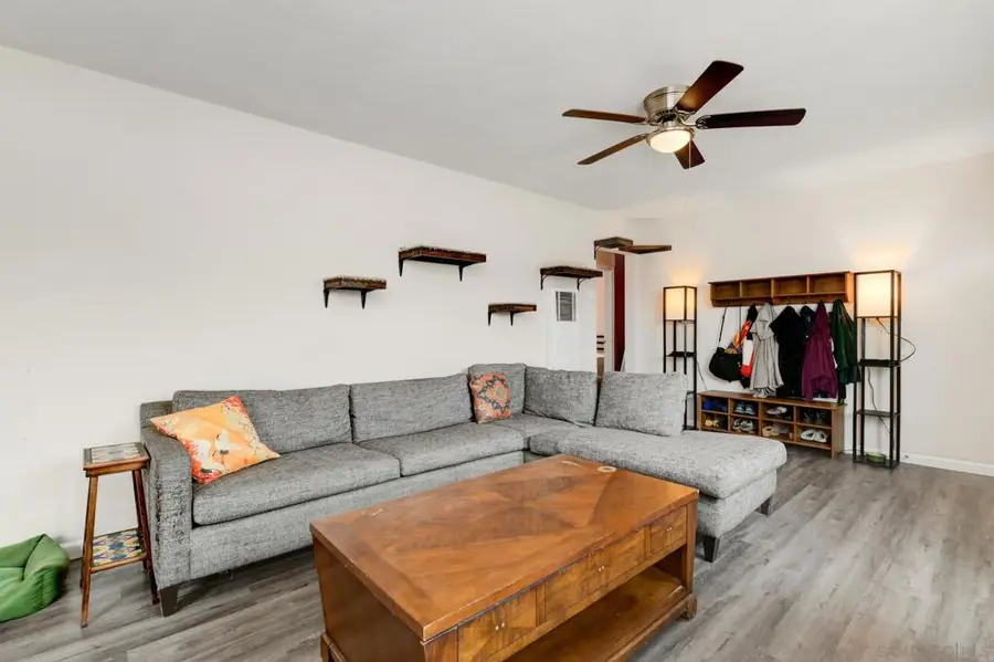 4127 Hemlock, San Diego, CA 92113 - #2