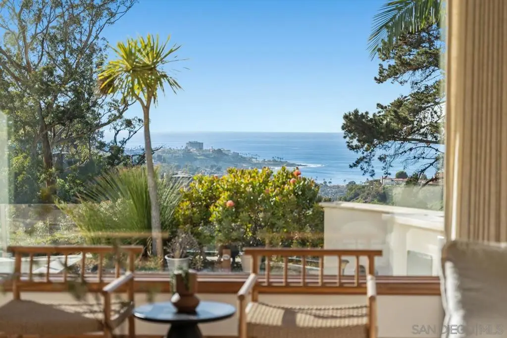 8080 La Jolla Scenic Dr N, La Jolla, CA 92037 - #1