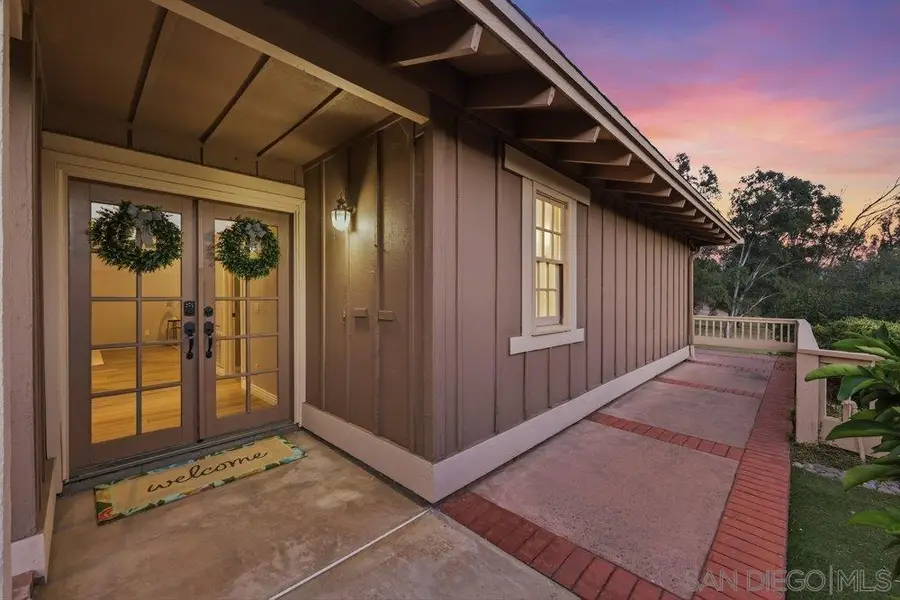 8635 Circle R Valley Ln, Escondido, CA 92026 - #2