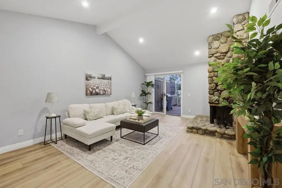 8635 Circle R Valley Ln, Escondido, CA 92026 - #3
