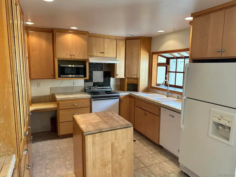 7700 Parkway Drive #44, La Mesa, CA 91942 - #2