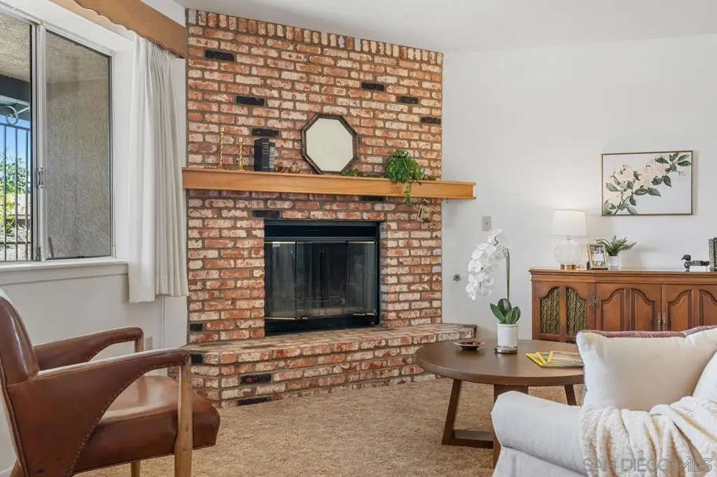 12450 Algonquin, Apple Valley, CA 92308 - #1