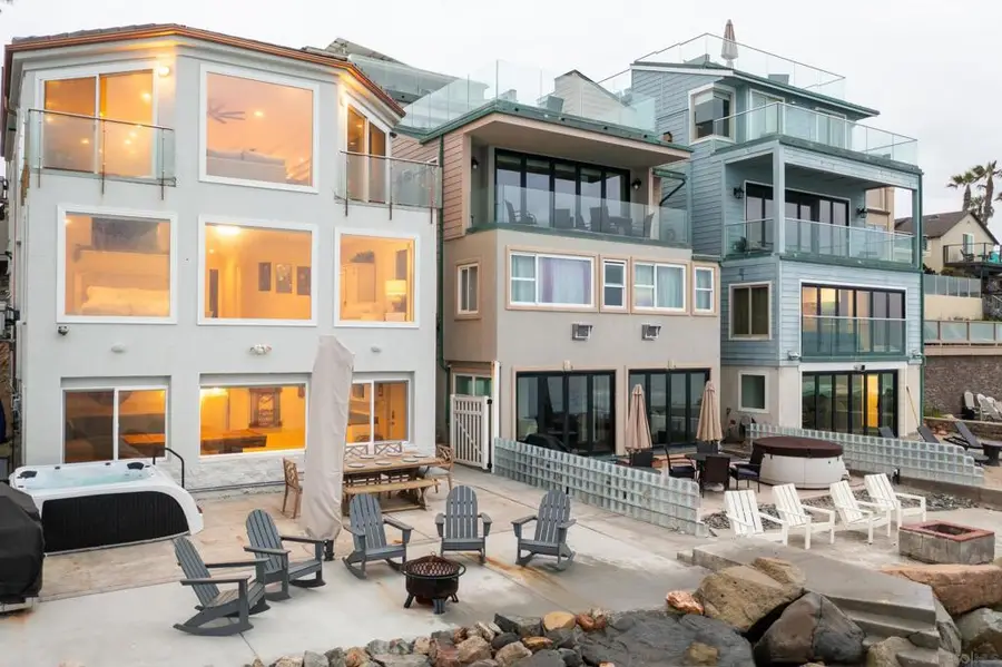 1731 S Pacific St, Oceanside, CA 92054 - #2