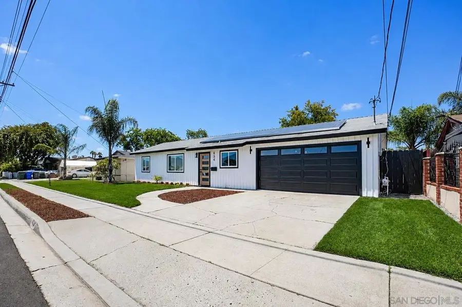 834 Elkelton Blvd, Spring Valley, CA 91977 - #2