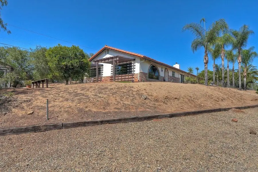 29573 Miller Rd, Valley Center, CA 92082 - #3