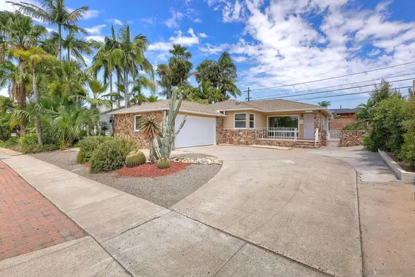 5422 Waring, San Diego, CA 92120