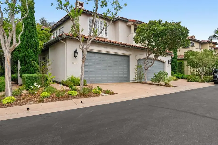 9753 Keeneland Row, La Jolla, CA 92037 - #2