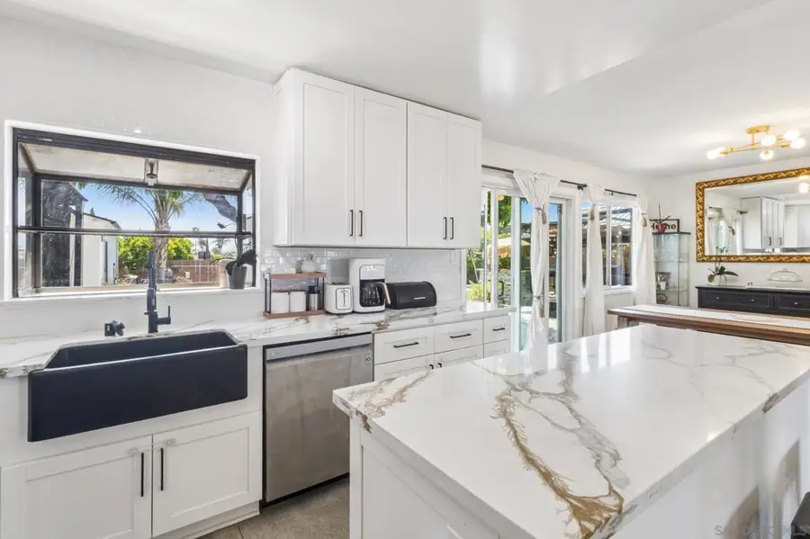 9239 Bellagio Rd, Santee, CA 92071 - #2