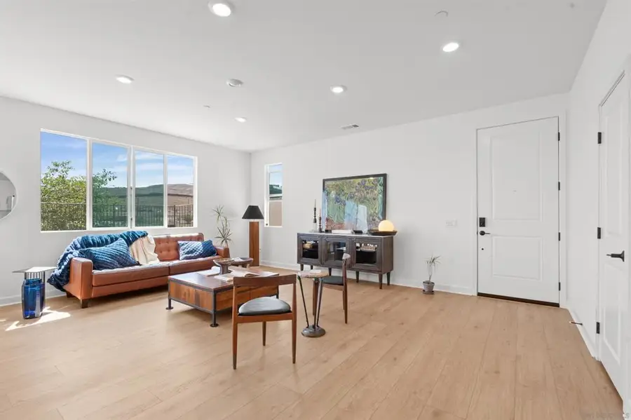 845 Hana Ave #2, Chula Vista, CA 91911 - #3