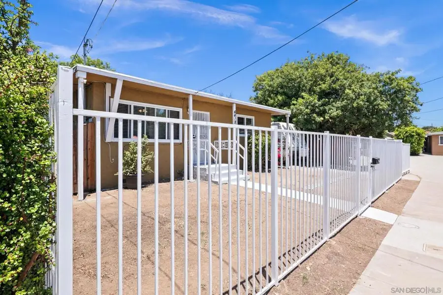 4418 Tremont St, San Diego, CA 92102 - #3