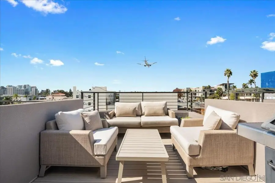 2055 5th Ave, San Diego, CA 92101 - #2