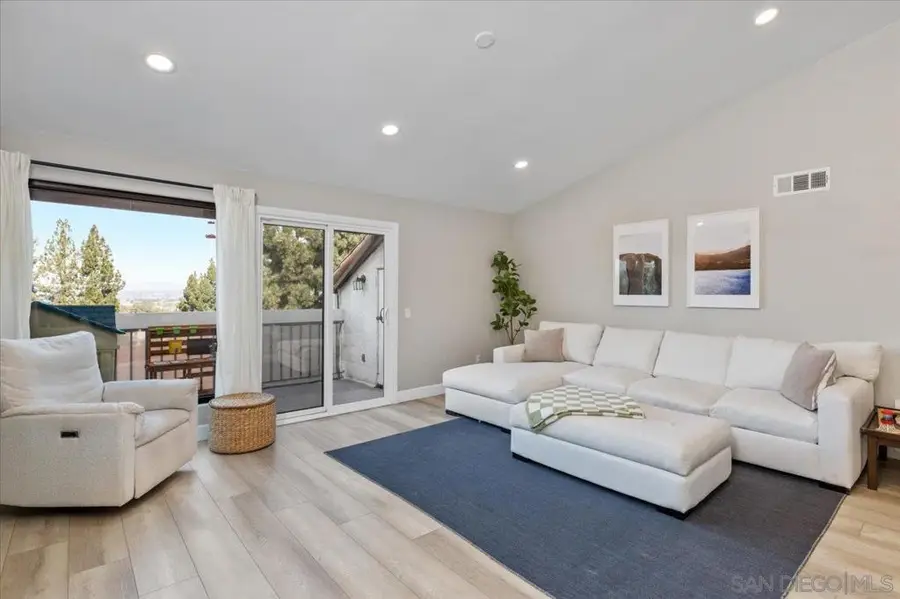 16266 Avenida Venusto #E, San Diego, CA 92128 - #3