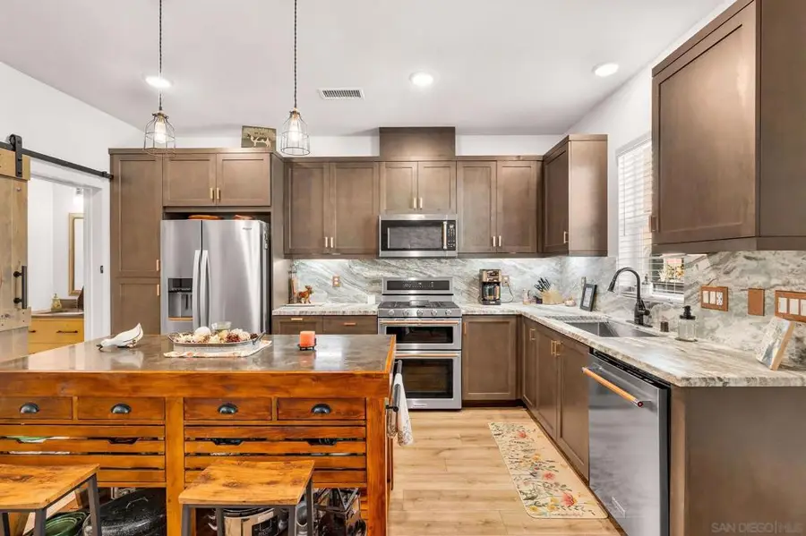 122 Diamante, San Marcos, CA 92078 - #3