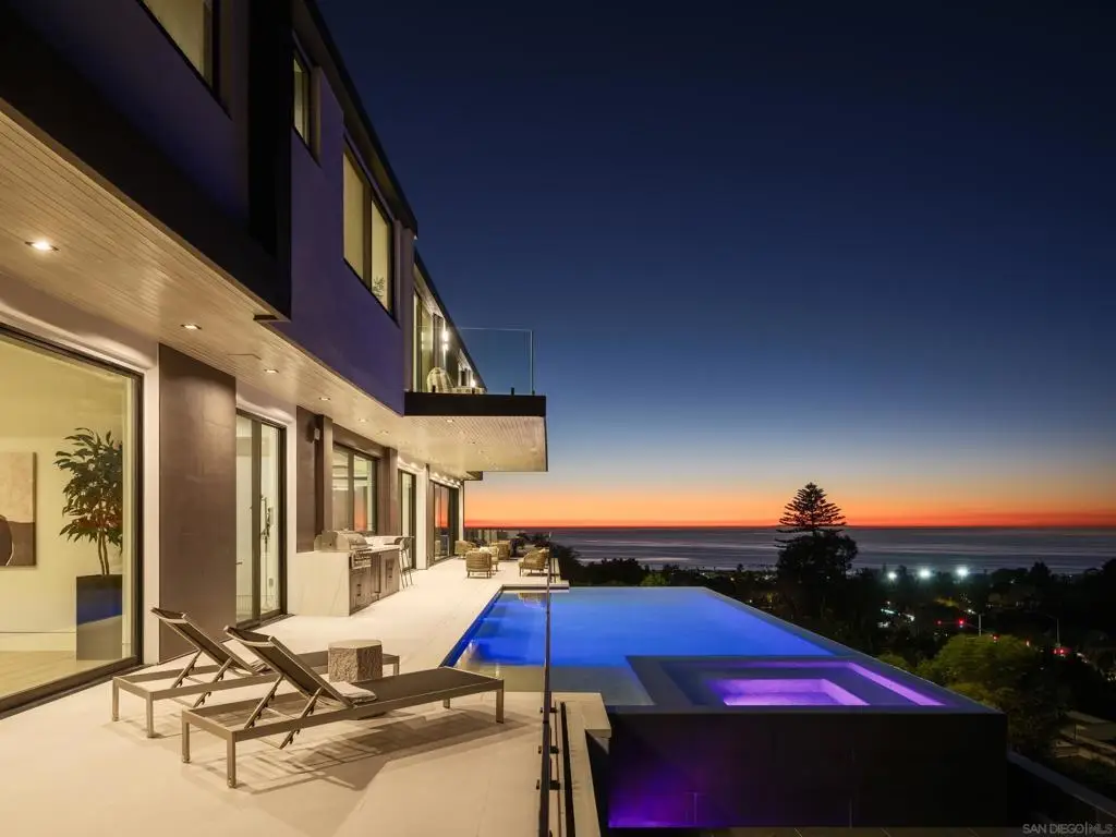 6627 Muirlands Dr, La Jolla, CA 92037 - #1