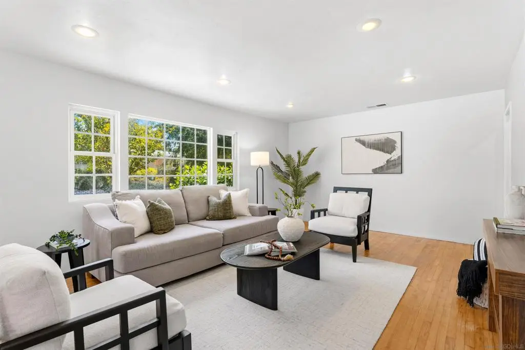 211 Orleans, Escondido, CA 92027 - #1
