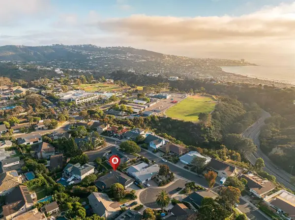2855 Cliffridge Ct, La Jolla, CA 92037