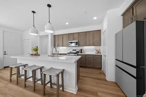39392 Corvina Ln, Temecula, CA 92591