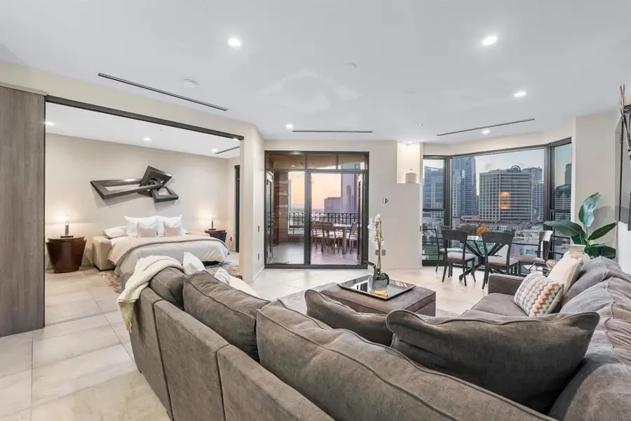 500 W Harbor Dr #1303, San Diego, CA 92101 - #2