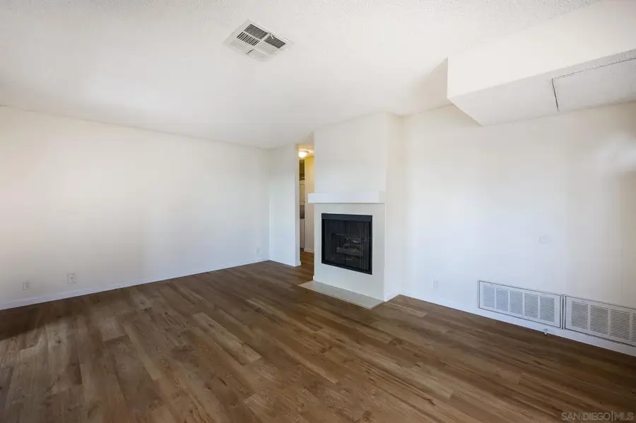 10740 Aderman Ave #Unit 70, San Diego, CA 92126 - #2