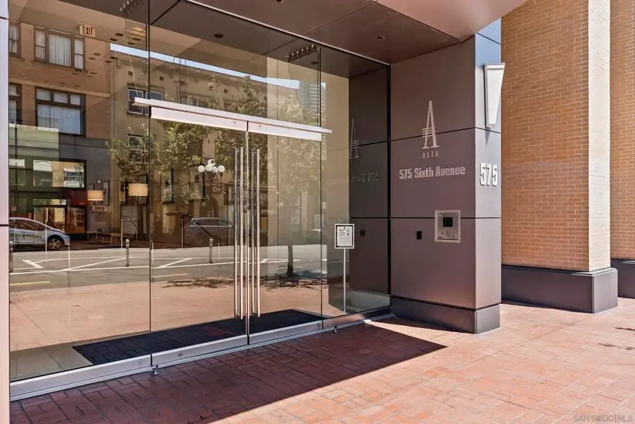 575 6th Ave #1004, San Diego, CA 92101 - #3