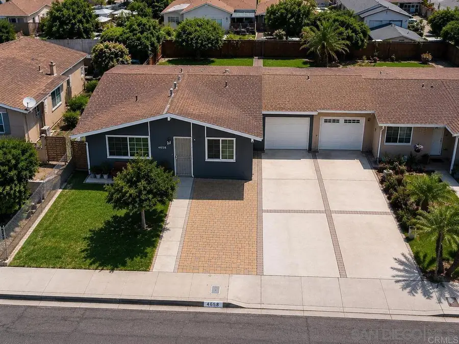 4658 Calle Del Palo, Oceanside, CA 92057 - #2