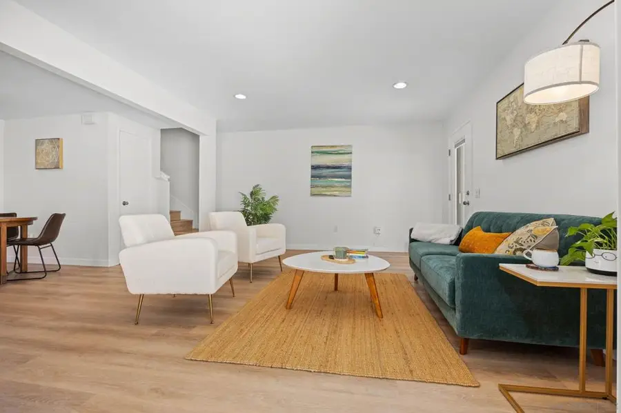 1103 Woodlake Dr, Cardiff By The Sea, CA 92007 - #3