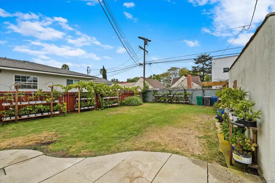 3562 Orange Ave, Long Beach, CA 90807 - #3
