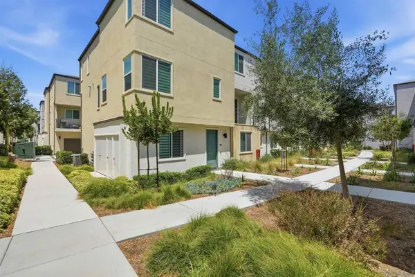 5491 Seacliff Pl #108, San Diego, CA 92154