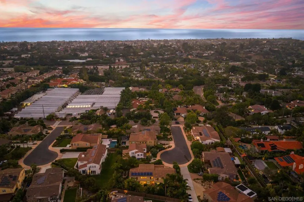 817 Dolphin, Encinitas, CA 92024 - #1