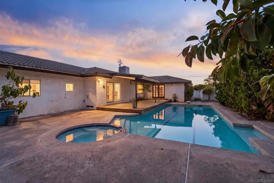 5804 Kent Place, San Diego, CA 92120 - #3