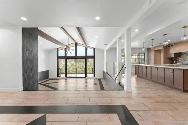 3006 Skycrest Drive, Fallbrook, CA 92028