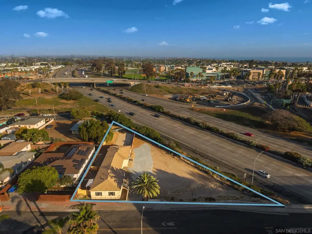 1303 5 Bush Street, Oceanside, CA 92058 - #1