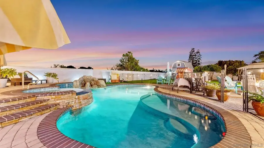 51 Trinity St, Oceanside, CA 92057 - #2