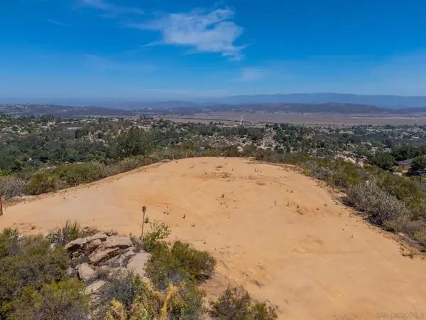 16308 Via Penasco, Ramona, CA 92065
