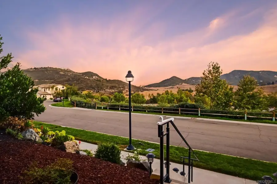 2847 California Poppy, Escondido, CA 92029 - #3