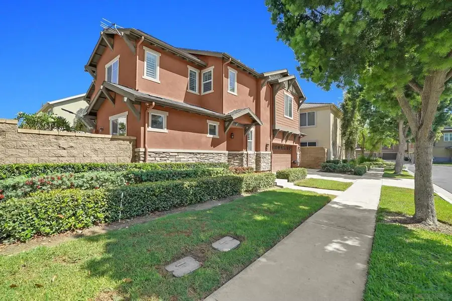 73 Westwind Dr, Tustin, CA 92782 - #3