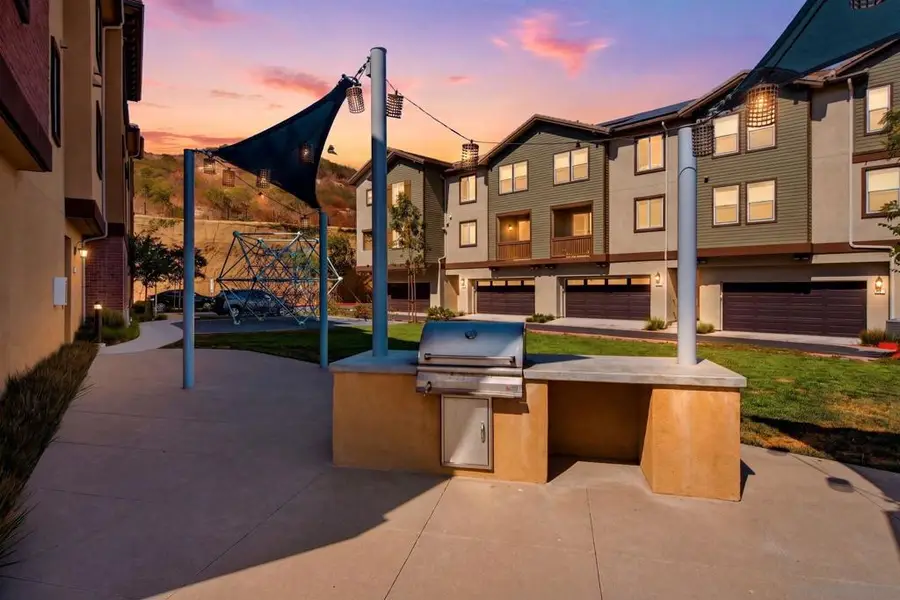 219 Mission Villas Rd, San Marcos, CA 92069 - #3