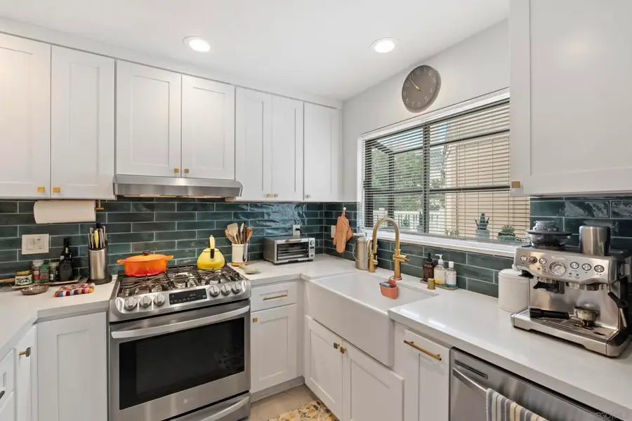 3985 Wabaska Dr #15, San Diego, CA 92107 - #2