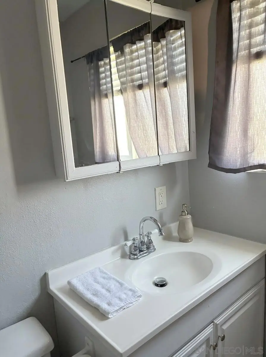 Address Withheld By Seller, Lake Elsinore, CA 92530 - #3