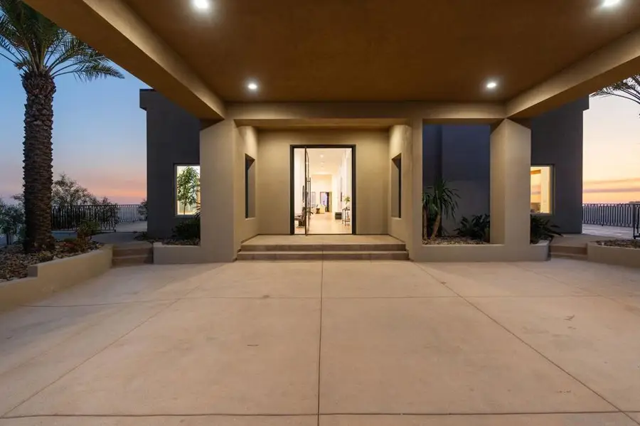 2297 Sunshine Mountain Rd, San Marcos, CA 92069 - #3